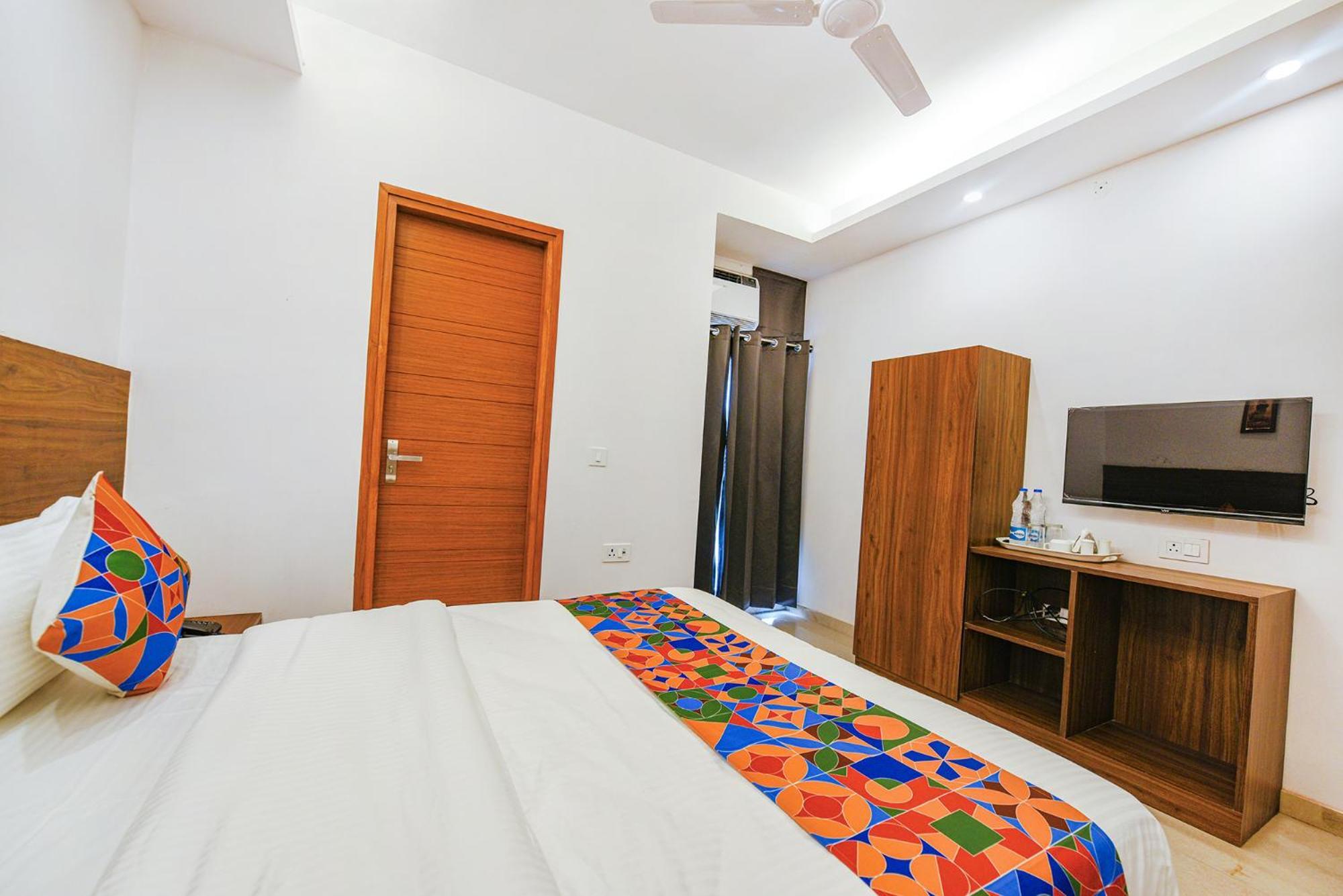 Fabhotel Sparkling - Nr Yashobhoomi Convention Centre Делі Екстер'єр фото