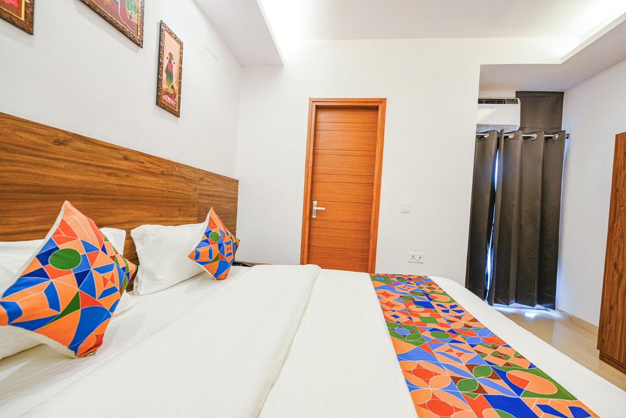 Fabhotel Sparkling - Nr Yashobhoomi Convention Centre Делі Екстер'єр фото